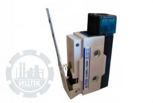 Фото микровыключателя D4MC-1000